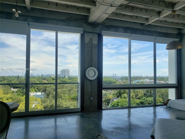 Building Photo - 8101 Biscayne Blvd