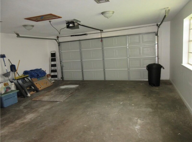 Building Photo - 51 Granada Dr