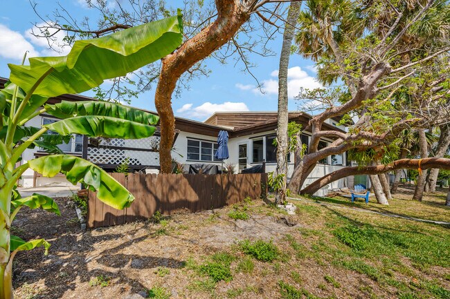 Building Photo - 11560 Dragon Point Dr