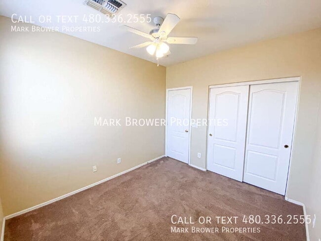 Building Photo - 3242 S Moccasin Trail