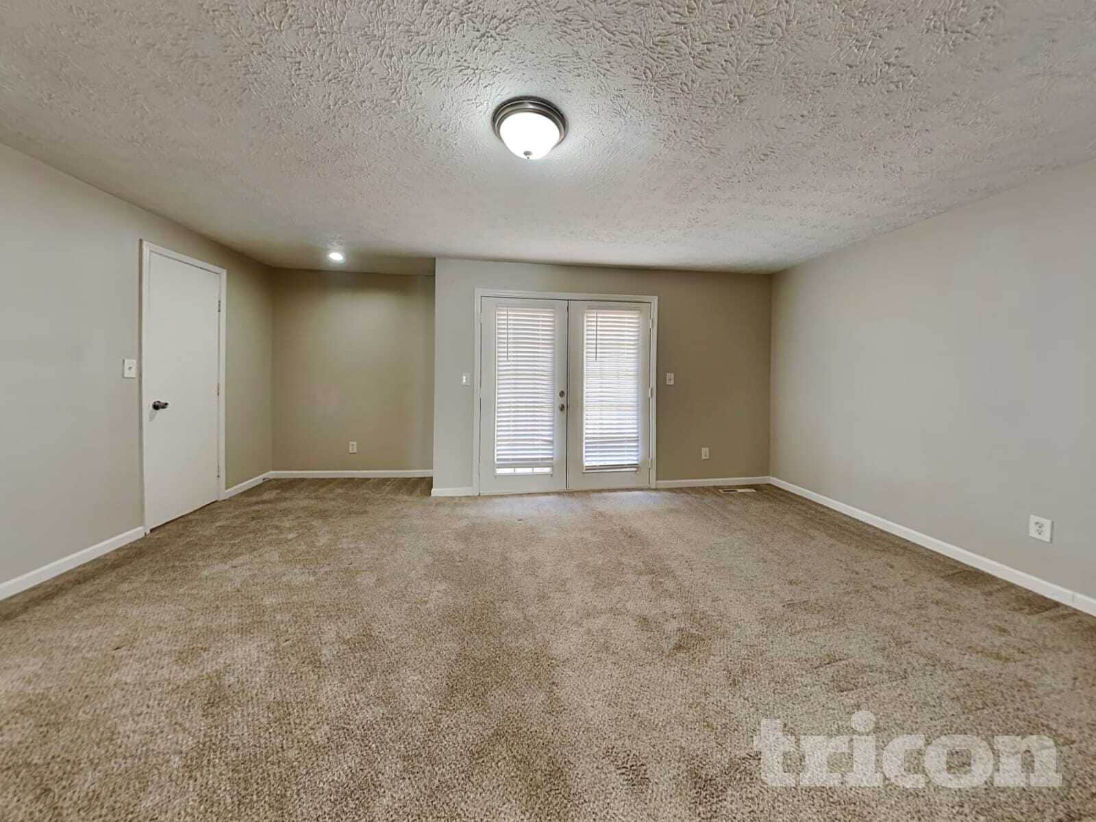 Building Photo - 5577 Mountain Park Way