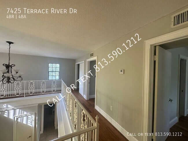 Building Photo - 7425 Terrace River Dr