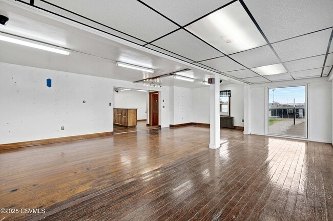 Building Photo - 1538 N Susquehanna Trail