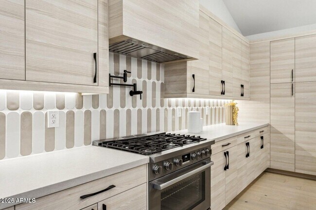 Building Photo - 6323 N 10th Dr