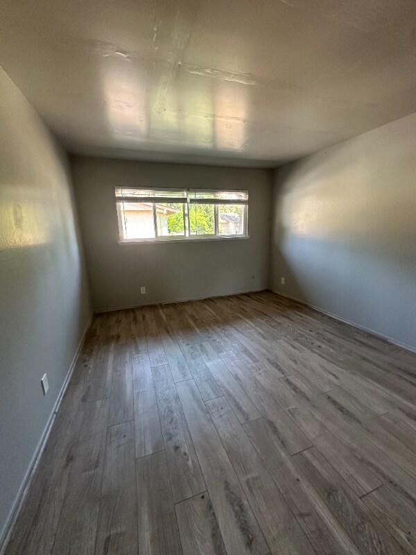 Building Photo - 320 Franciscan Ct