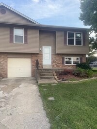 Building Photo - 552 Manor Hill Ln