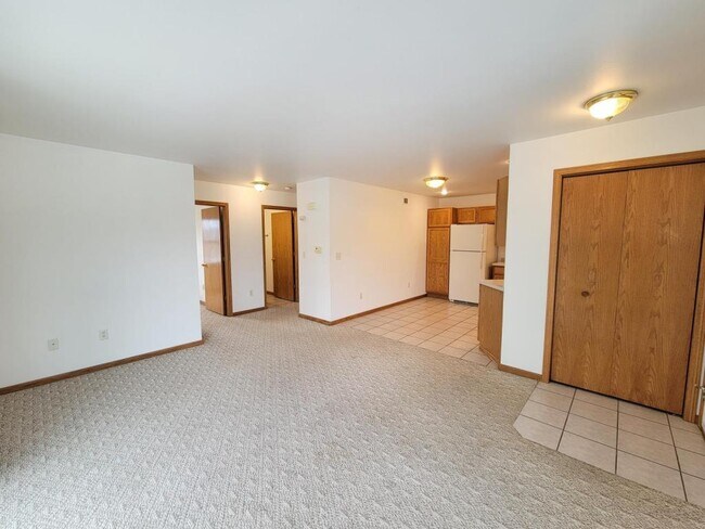 Building Photo - 6913 Feith Ave