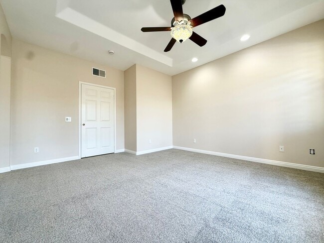 Building Photo - Gated 4 Bedroom 3 1/2 Bath Two Story Home