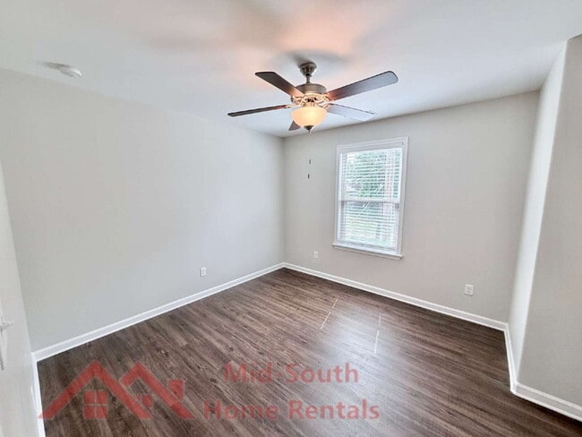 Building Photo - 82 N Rembert St