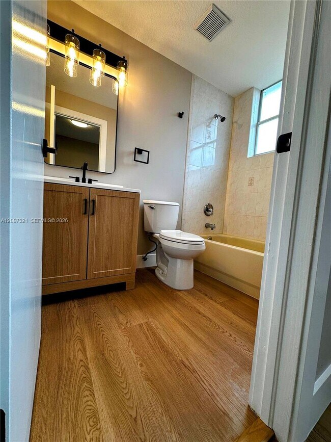 Building Photo - 8445 NW 140th Terrace