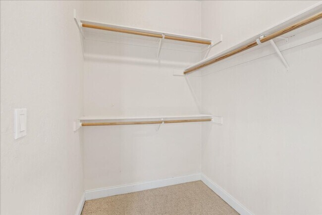 Building Photo - Status: Accepting Applications
