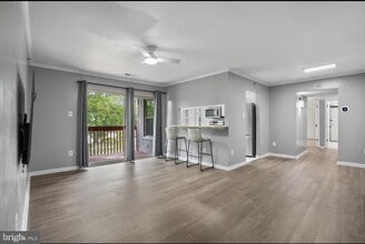 Building Photo - 4 Cedar Valley Pl