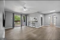 Building Photo - 4 Cedar Valley Pl