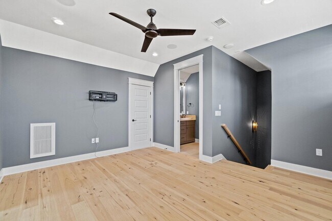 Building Photo - 414 Ridgewalk Cir