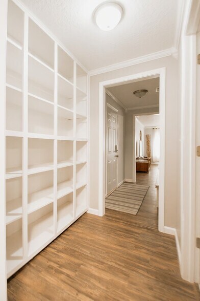 Building Photo - 417 N Jefferson St