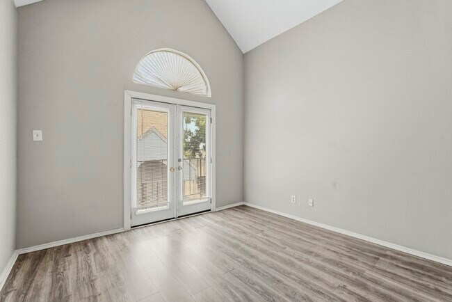 Building Photo - 14550 Fonmeadow Dr