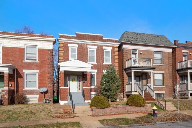 Building Photo - 2 Story Home in Botanical Heights (Optiona...