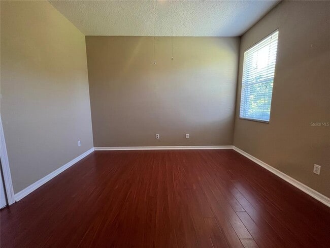 Building Photo - 1590 Cherry Lake Way