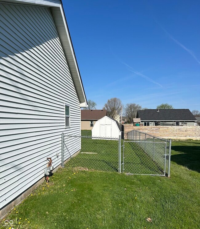 Building Photo - 39 Cedarwood Dr