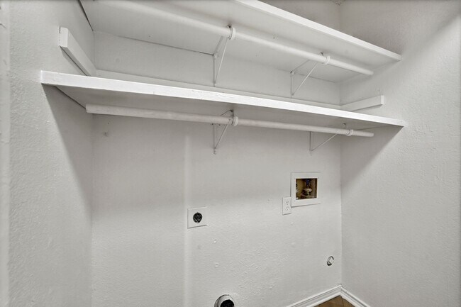 Building Photo - 4051 Saint Christopher Ln