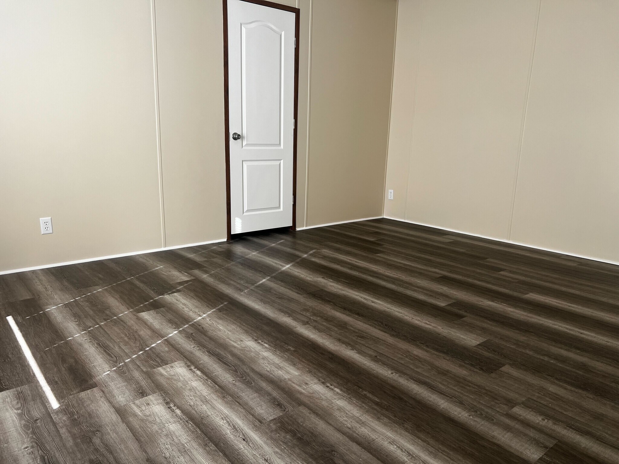 Building Photo - 709 N Collins Fwy