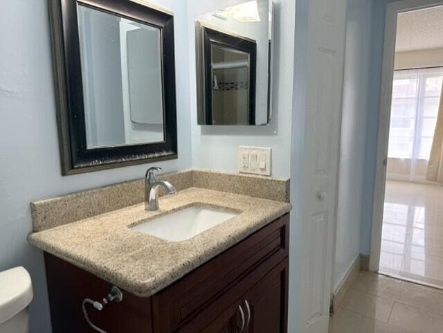 Building Photo - 4154 Inverrary Dr