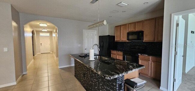 Building Photo - 25525 Gorham Ln