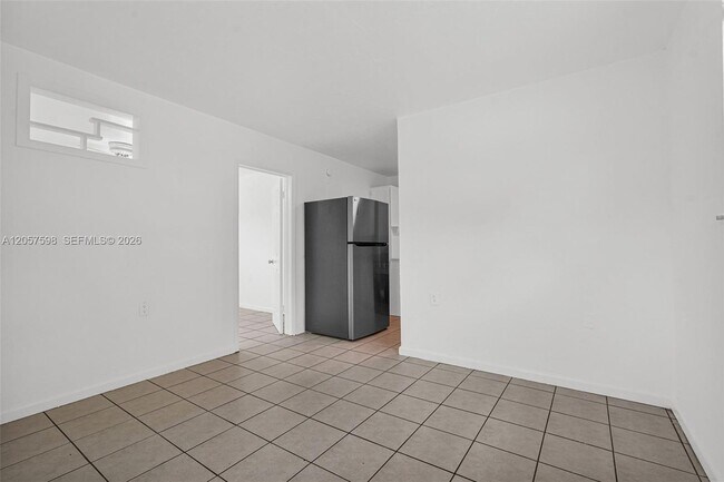 Building Photo - 577 NW 90th St