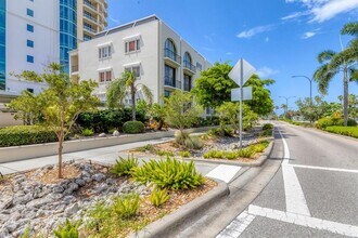 Building Photo - 301 S Gulfstream Ave