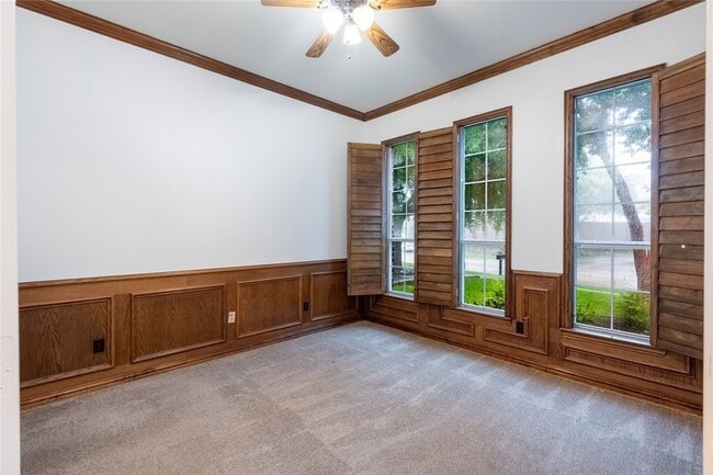 Building Photo - 3731 Charter Dr