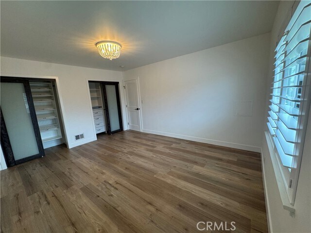 Building Photo - 380 Mira Loma Pl