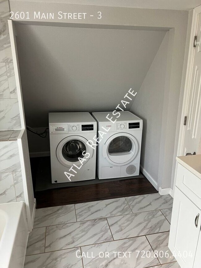 Building Photo - 2601 Main Street