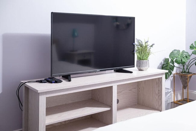 Building Photo - 22 Thurman St