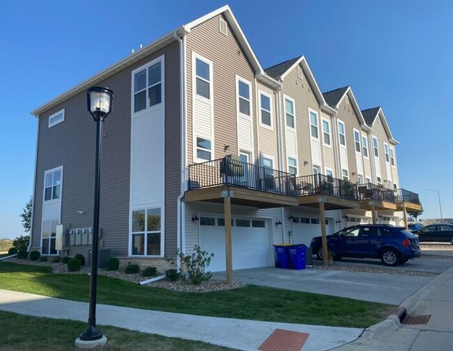 Building Photo - $2,175 | 3 Bedroom, 2.5 Bathroom Town Home...