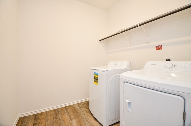 Building Photo - 3814 Axyl Run Ct