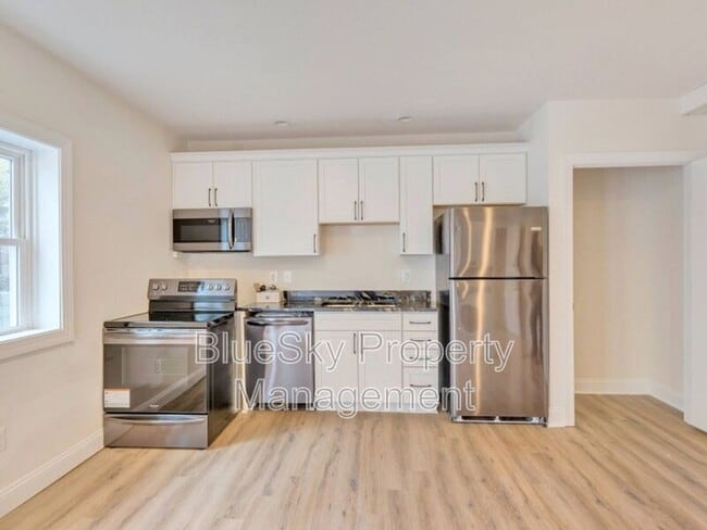 Building Photo - 251 Stribling Ave