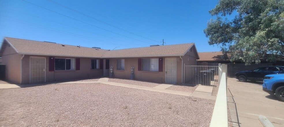 Building Photo - 4651 E Caballero St
