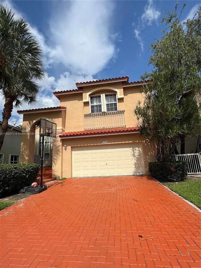 Building Photo - 1413 SW 158th Ave