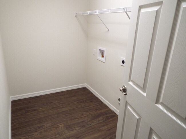 Building Photo - 3507 SW 155th Ln
