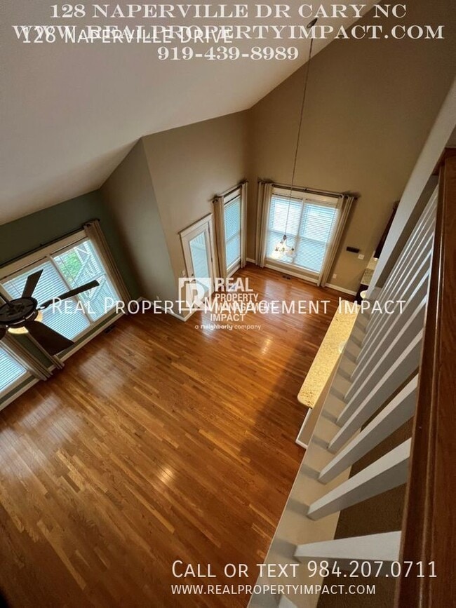 Building Photo - 128 Naperville Dr