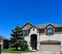 Building Photo - 820 Osage Dr