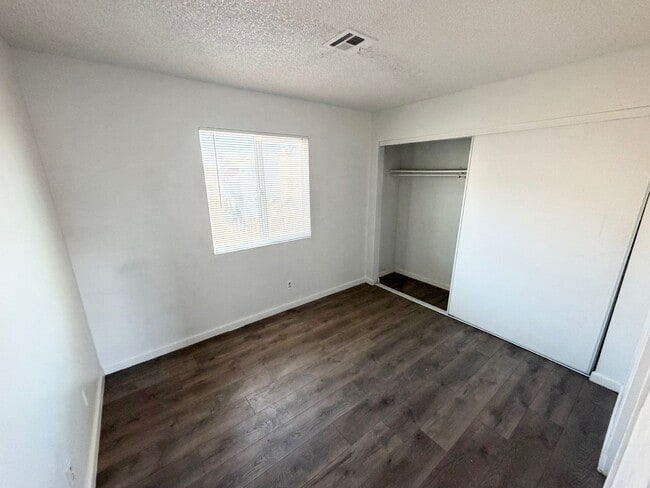 Building Photo - 6953 Hopkins Dr