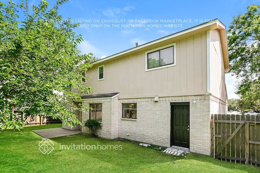 Building Photo - 712 S Iowa Ave