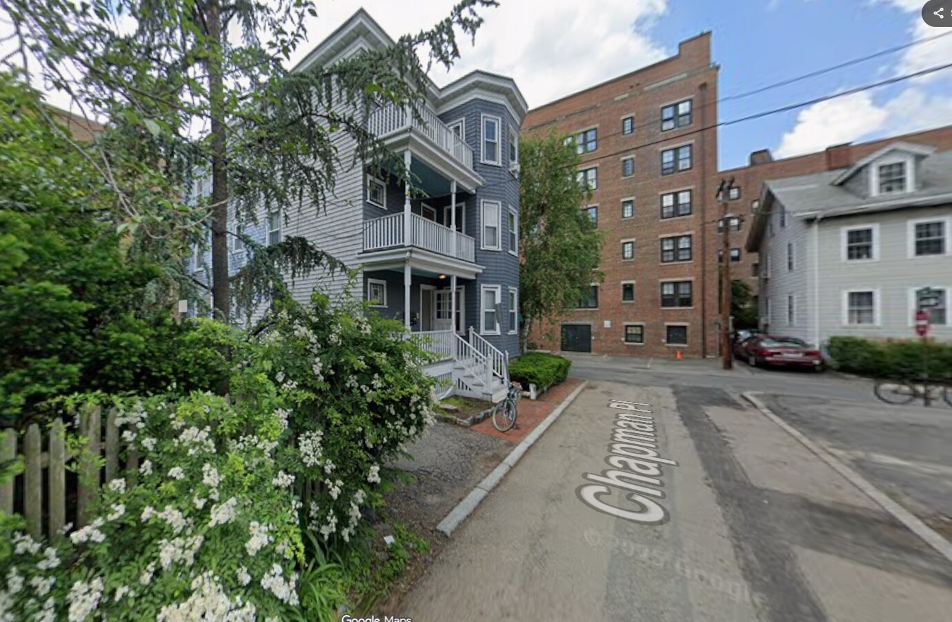 Building Photo - 8 Chapman Pl