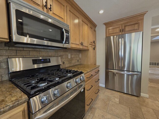 Building Photo - Beautiful Home In Rancho Peñasquitos, San Diego