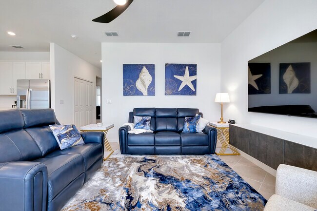 Building Photo - 12240 Wellen Golf St