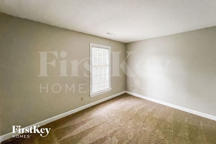 Building Photo - 3800 Cardinal Ct