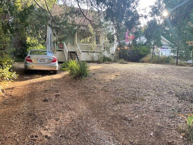 Primary Photo - 2 bedroom home in Grass Valley, CA