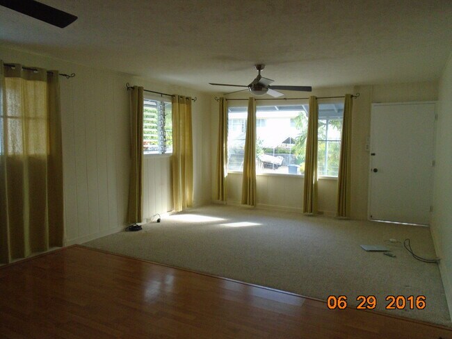 Primary Photo - Pet Friendly Kailua House with Fenced Yard and A/C