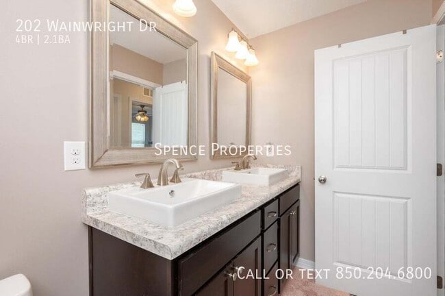 Building Photo - 202 Wainwright Dr